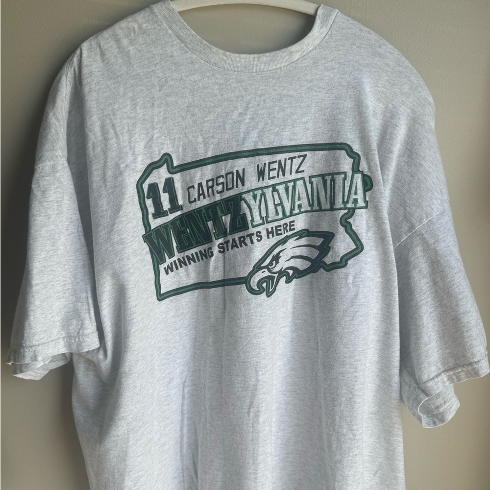 Gray Men's Eagles T-Shirt